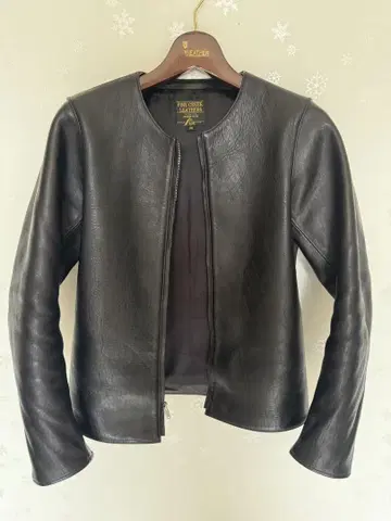 FINE CREEK LEATHERS BUD-5