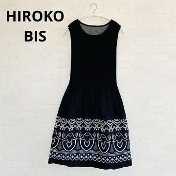 새상품급 HIROKO BIS 히로코비스 원피스 자수 셔링 블랙