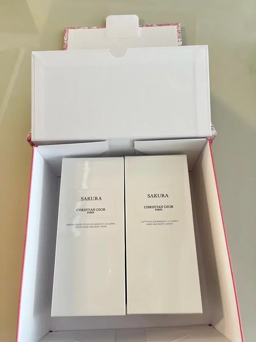 Shop 디올로션세트 on Bunjang Global Site No more Korean account!