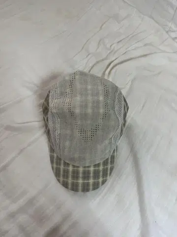 MSCHF 체크 무늬 메쉬 캡 ONESIZE