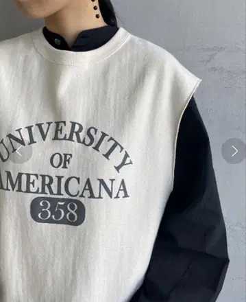 AMERICANA x JEANS FACTRY 슬리브리스 상의