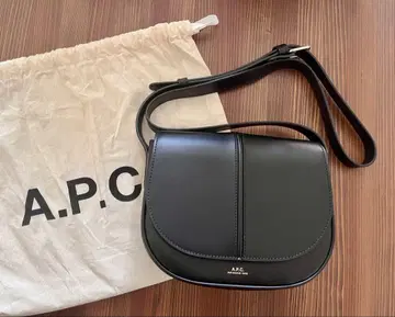 새상품급 A.P.C 숄더백 SAC BETTY 아페쎄 베티