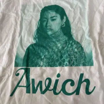 Awich 공식 그래픽 티셔츠 M 사이즈