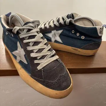GOLDEN GOOSE (골든구스) MID STAR 스니커즈 40
