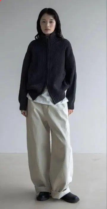 NOKCHA oval rich twill pants 노쿠차 아이보리