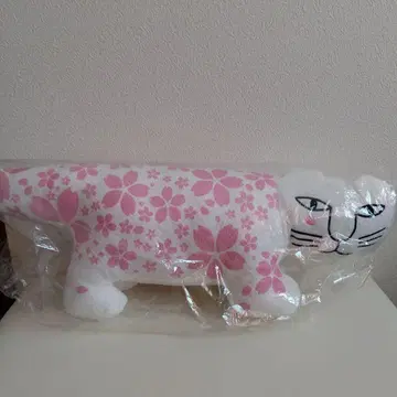 사쿠라 마이키 봉제 인형