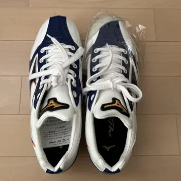 Mizuno 오더 스파이크 슈즈 네이비/화이트 오른쪽 발 P 커버 포함