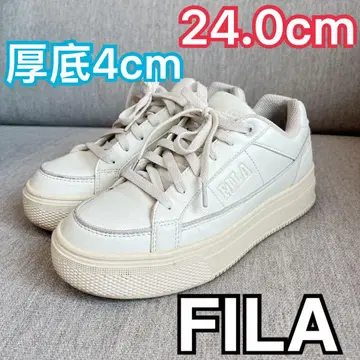 휠라 통굽 스니커즈 화이트 24.0cm
