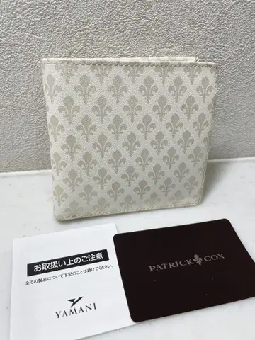 PATRICK COX 패트릭 콕스 두겹 지갑 천연 가죽 올 패턴 화이트