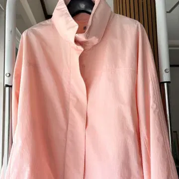 유니클로 윈드프루프 스탠드 블루종