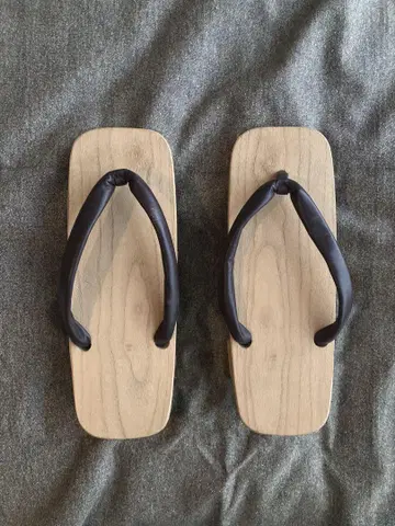 여성용 일본 나막신 25.5cm