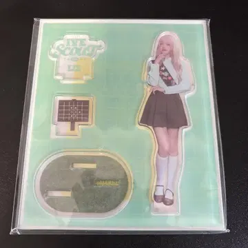 IVE 리즈 SCOUT 서울 네이비 아크릴 스탠드 트레이딩 카드 포함