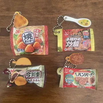 니치레이 냉동 식품 미니어처 참 가챠가챠 4종 세트