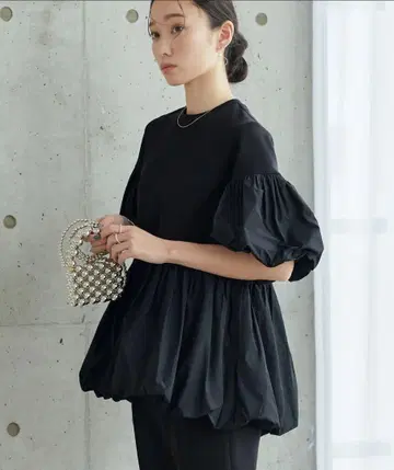 RUIRUE BOUTIQUE 반팔 벌룬 슬리브 미사용 새상품 L 사이즈