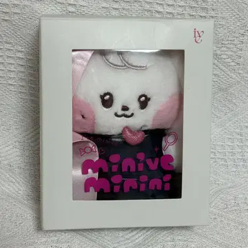IVE minive minini 원영 체리 코스튬