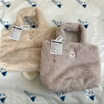 토트백 2개 새상품 칩과 데일 디즈니 리조트 한정판 모코모코