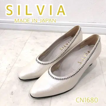 SILVIA 일본제 비쥬 아몬드 토 미들 힐 펌프스