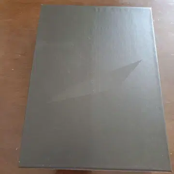 BORDER DVD BOX