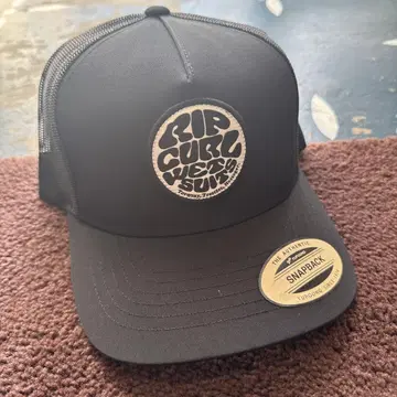 Rip Curl 립 컬 스냅백 캡 블랙