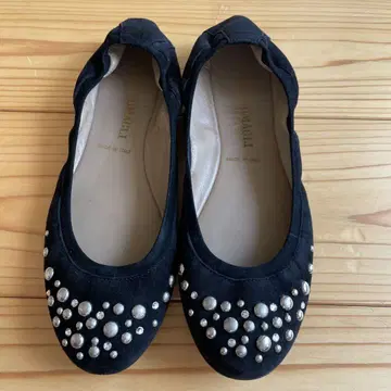 BRUNOMAGLI 브루노 마리 블랙 플랫 슈즈