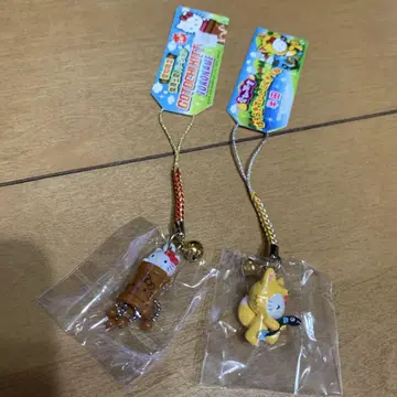 헬로키티와 고양이 캐릭터 스트랩 세트