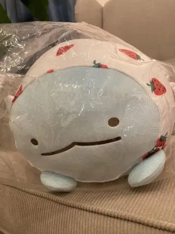 스미코구라시 토카게 라스트 원 상 딸기 무늬 봉제 인형 약 30cm