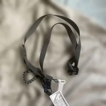 위켄더 wkder 커넥트 숄더 미사용 카키