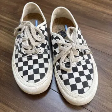 Vans 체크 무늬 스니커즈
