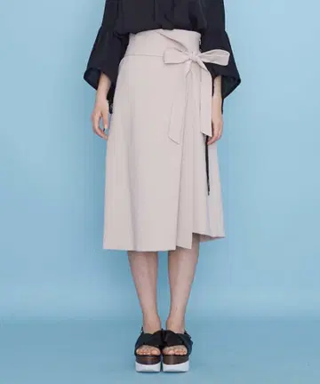 UNITED TOKYO 아지메 랩 타이트 스커트