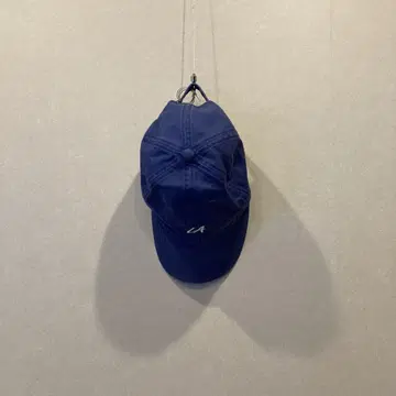 LA 자수 네이비 캡