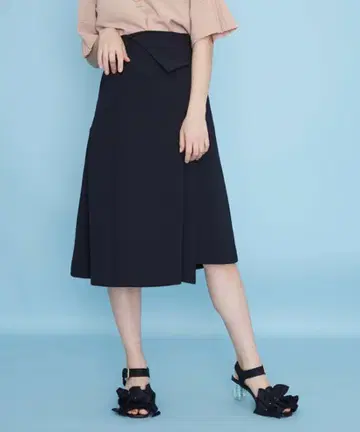 UNITED TOKYO 아지메 랩 타이트 스커트