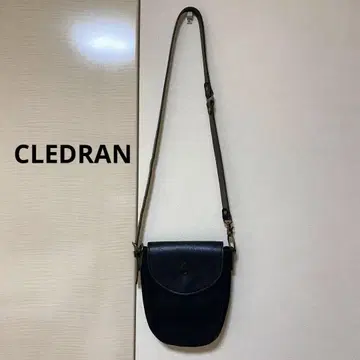CLEDRAN 숄더백 블랙 숄더