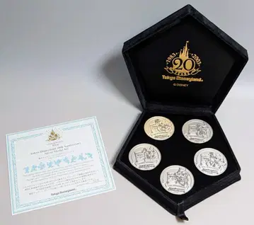 도쿄 디즈니랜드 도쿄 디즈니랜드 20주년 기념 실버 메달 세트
