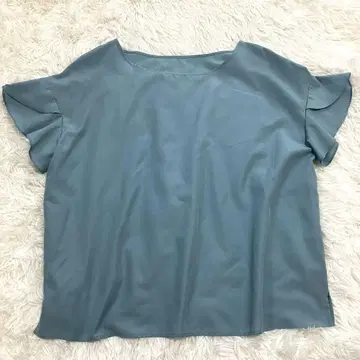 개럴개런트 세탁 가능한 프릴 슬리브 블라우스 루즈핏 옅은 그린