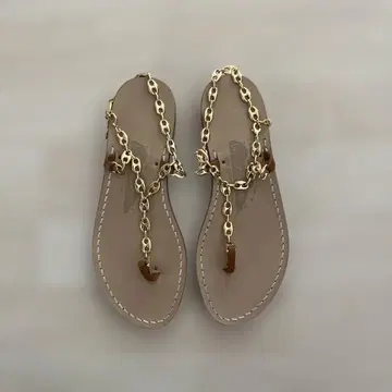 새상품급 칸포라 샌들 시착만 한 상품