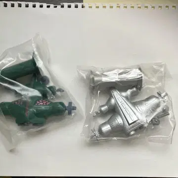 전설의 거신 이데온 기도 맥 노멀, 실버 2개 전개 2개