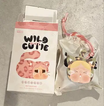 CRYBABY 야생적이지만 귀여운 카모 귀여움