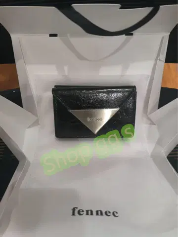 fennec 블랙 3단 폴더형 지갑