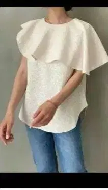 안녕하세요. 비대칭 러플 블라우스 아이보리