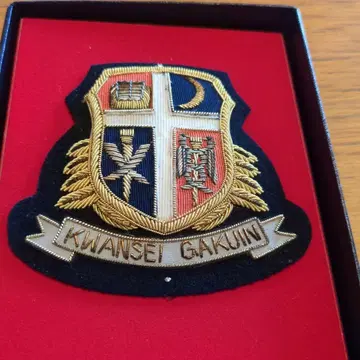Kwansei Gakuin 엠블럼과 버튼 세트 KG 간사이 학원
