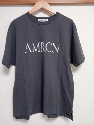AMERICANA의 모던한 티셔츠 차콜