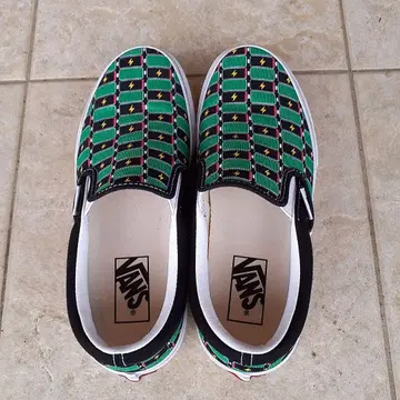 VANS 슬립온 배터리 패턴