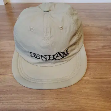 DENHAM 마운틴 리서치 콜라보 베이지