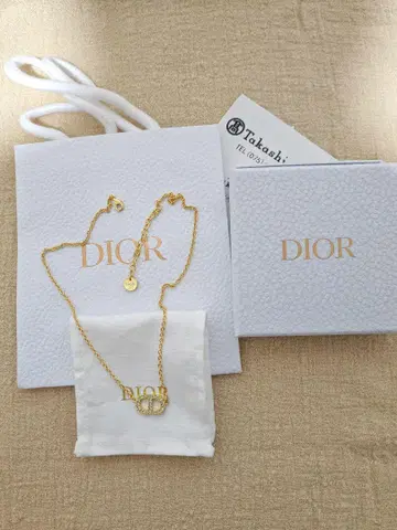새상품급 PETIT CD 목걸이