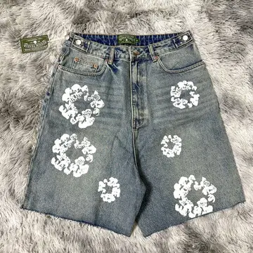 Denim Tears 숏 데님 팬츠 사이즈 M
