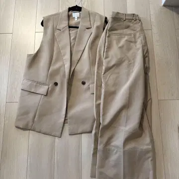 H&M 베이지 팬츠 셋업 L 사이즈