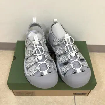 (새상품) 킨 27cm 뉴포트 레트로 KEEN 샌들 1030580