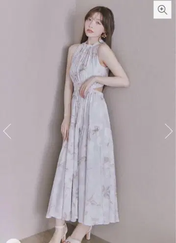 rienda 홀터넥 개더 플레어 원피스