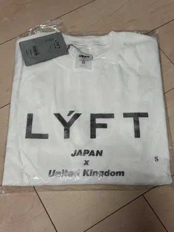LYFT 오버 사이즈 로고 티셔츠 S 화이트