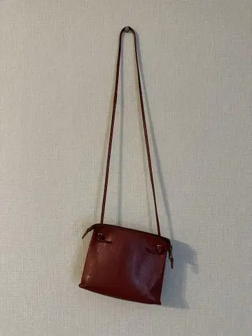 일비종떼 가죽 숄더백